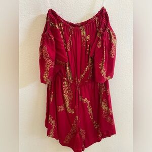 Kahulalea Romper Kahanu Hot Pink and Gold Puakenikeni Lei - Size Medium - BNWT